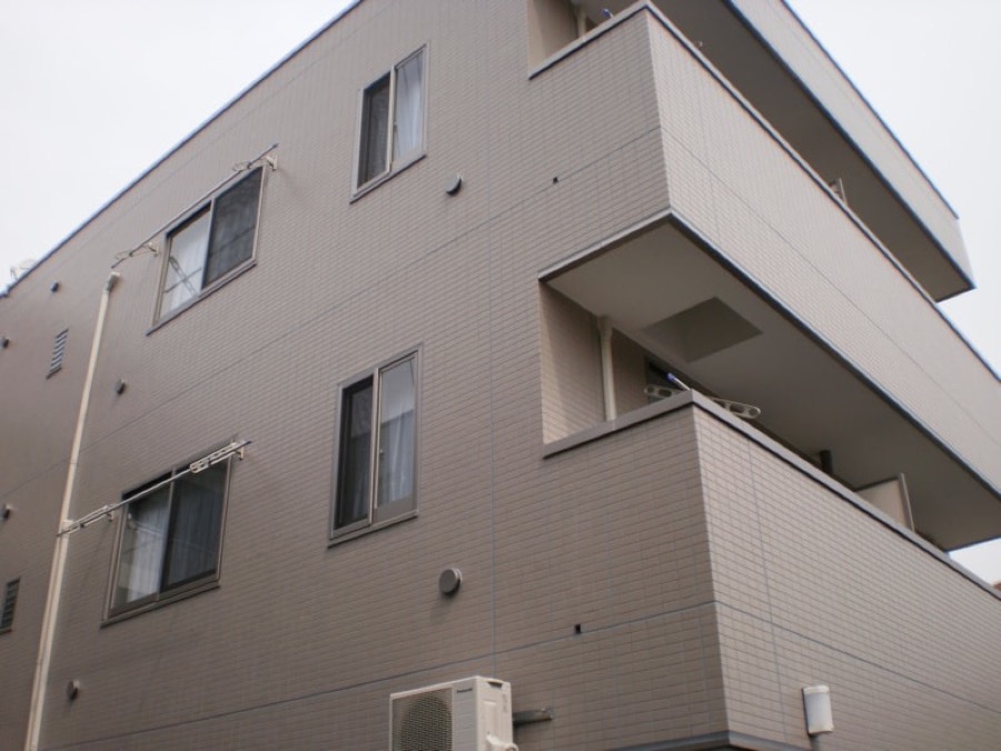 佃野社員寮の建物外観